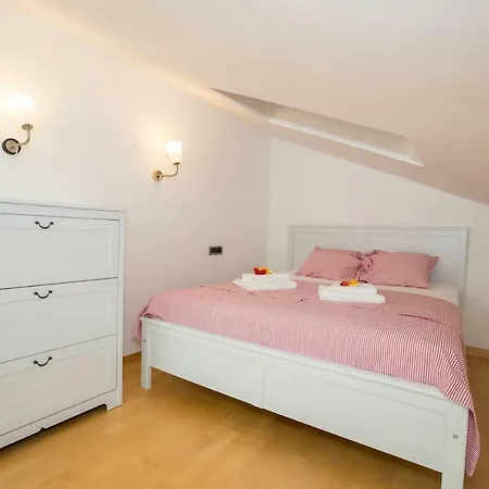 Sanja Apartman